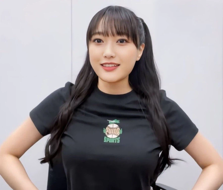 가슴이 정말로 큰 일본 성우_1.webp