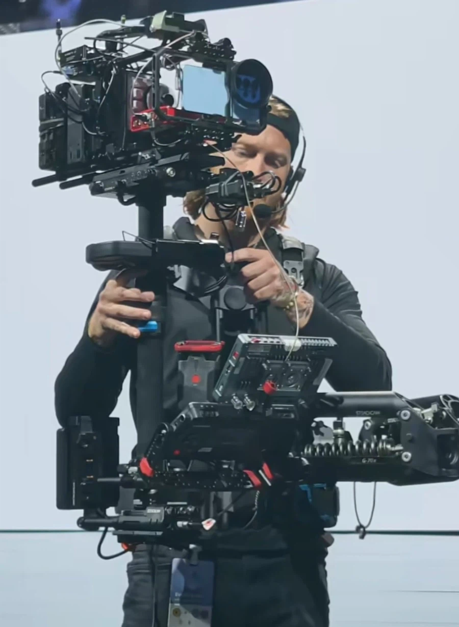 이 영상은 스마트폰으로만 촬영되었습니다 _1.webp