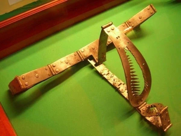 중세시대 정조대_8.webp