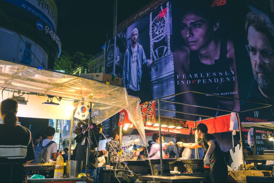 사이버펑크 서울_6.jpg