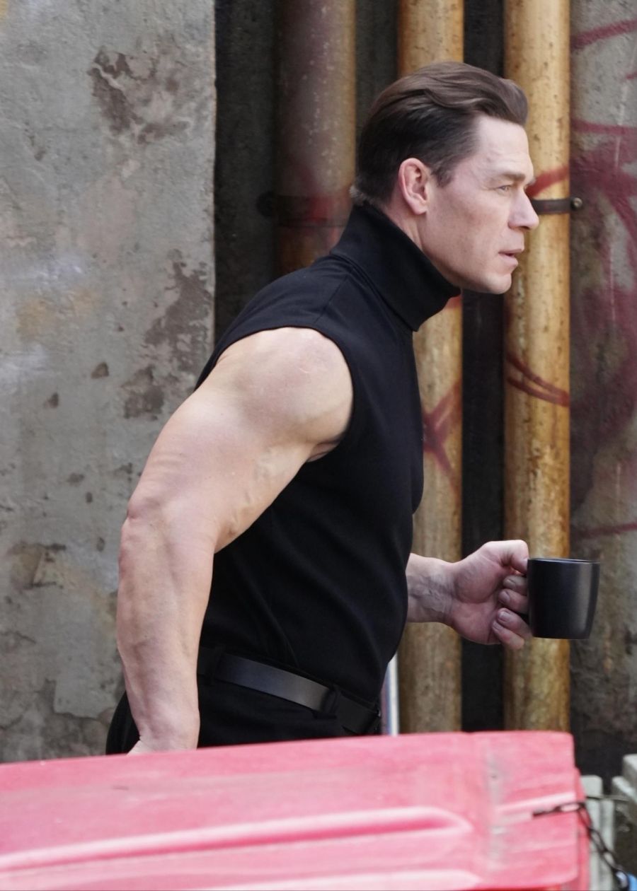 검은 스타킹 신은 48세_7.jpg