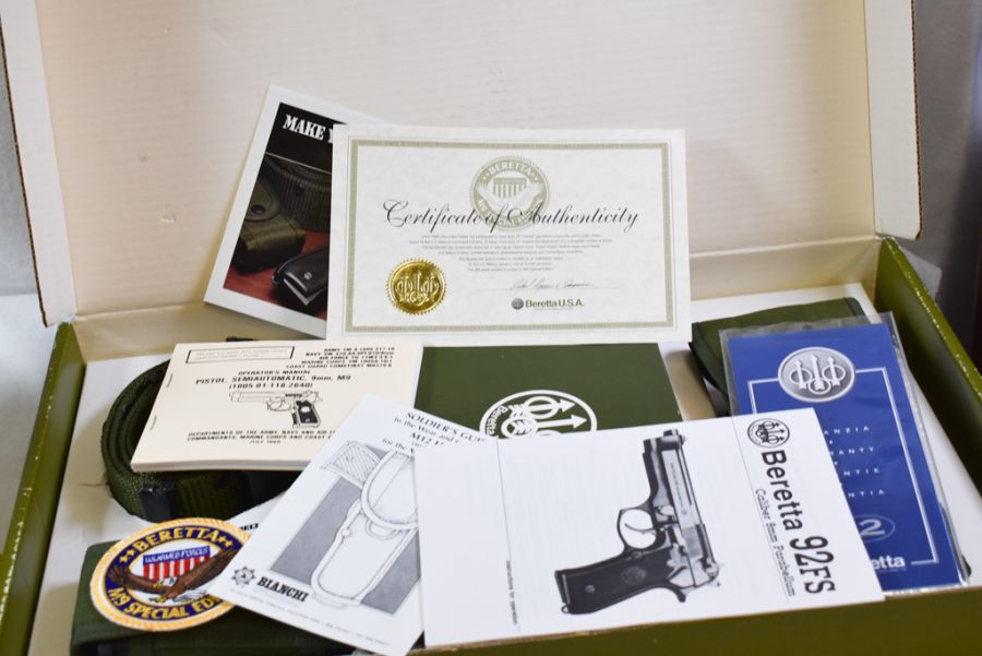 1990년대 베레타 M9 특별판_6.jpg