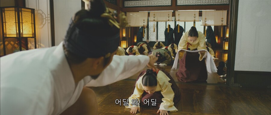 광해) 이병헌이 좋아했다는 장면.jpg_16.jpg