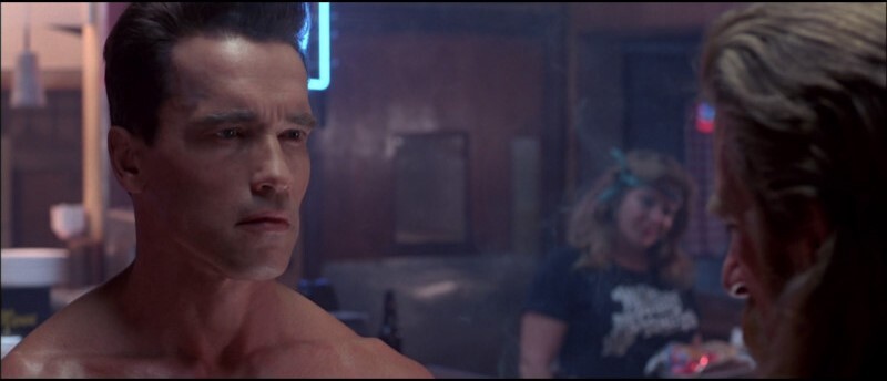 나 술집인데 왠 ㅁㅊㄴ이 빨개벗고 나한테 다가옴 ㅋㅋㅋ_1.jpg