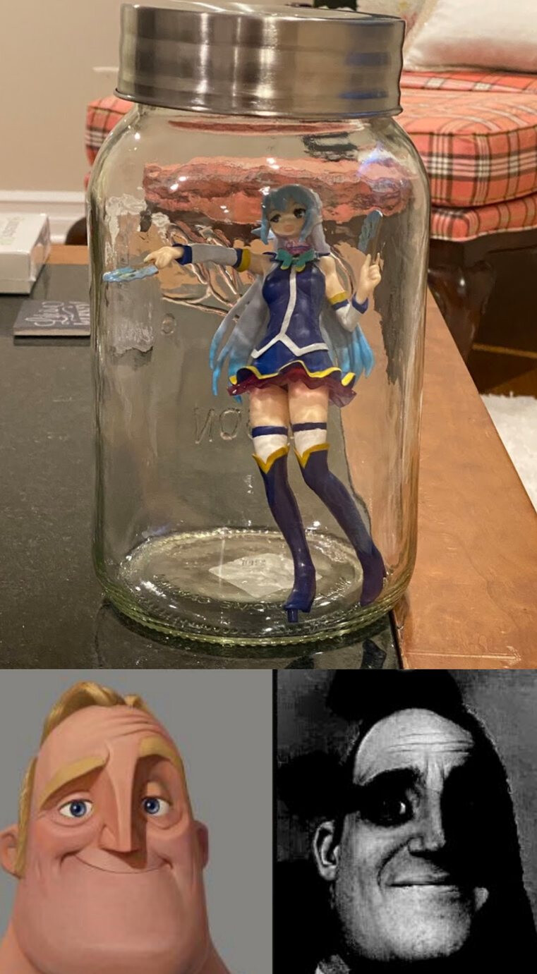 해외에서 피규어를 병에 넣으면 발작하는 이유.meme_4.png