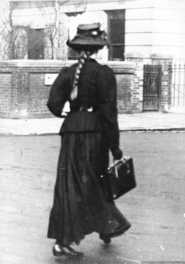 빅토리아시대 말기 영국 길거리 패션.jpg_17.jpg