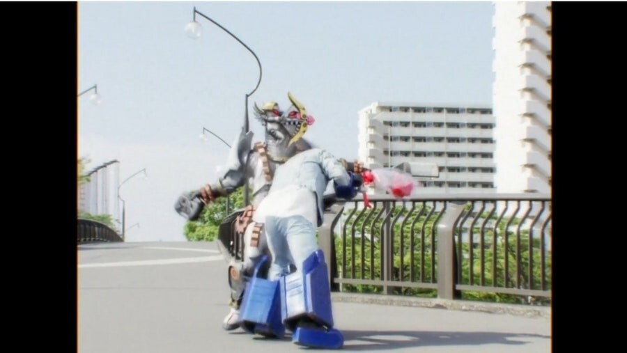 스압)세상을 구한 동료 결혼식을 망친 남자_33.jpg