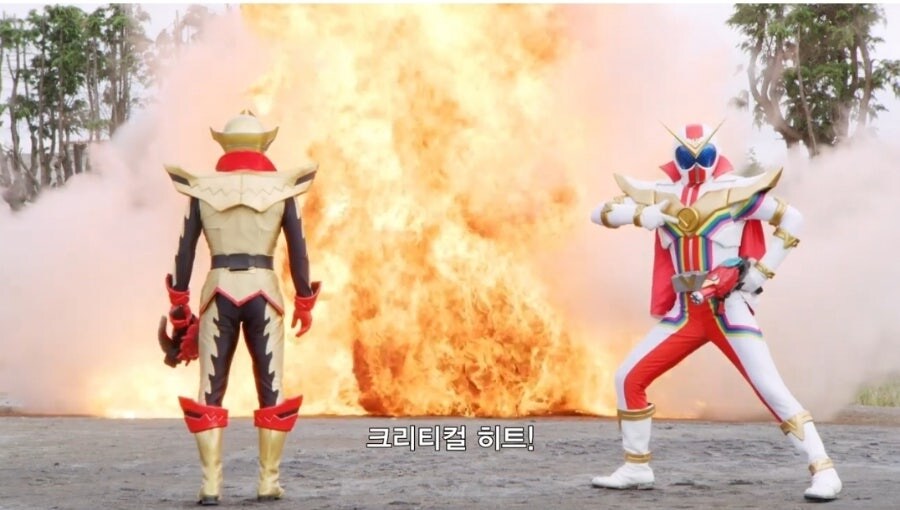 스압)세상을 구한 동료 결혼식을 망친 남자_36.jpg