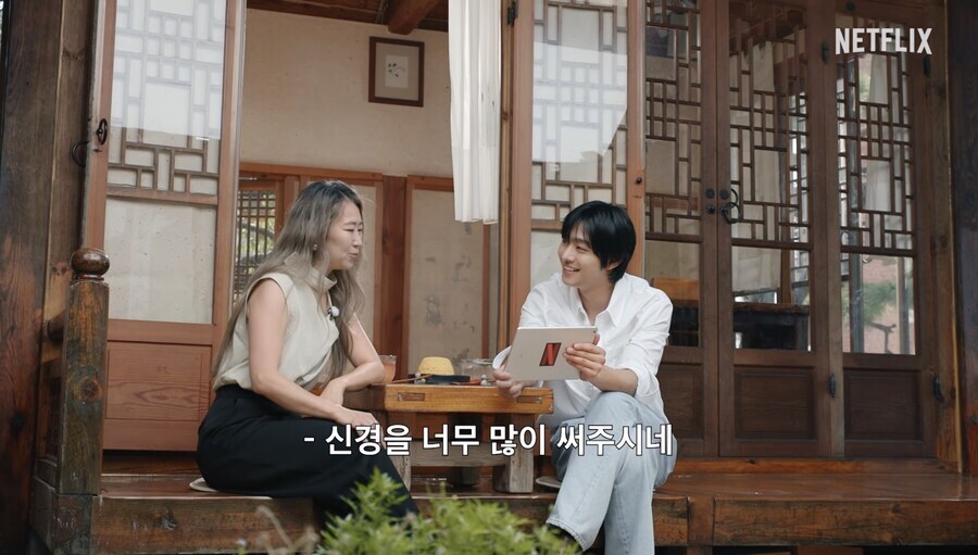 (케데헌)감독에게 물어보는 사자보이즈 로맨스와 베이비의 행방_2.jpg