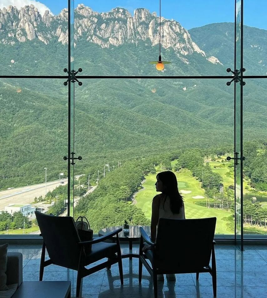 핫플 울산바위뷰 카페.jpg_2.jpg