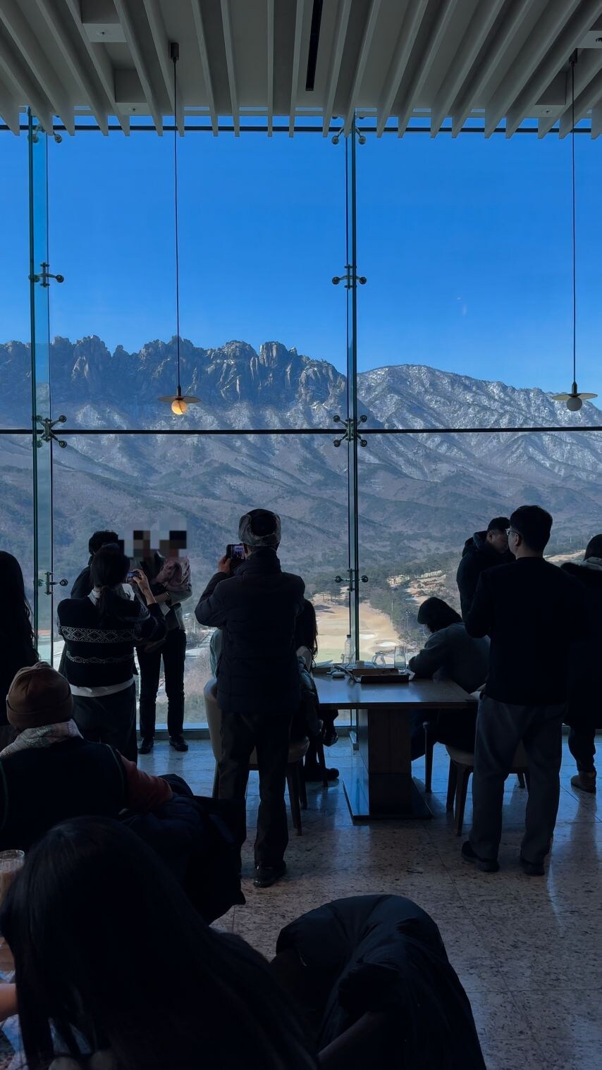 핫플 울산바위뷰 카페.jpg_6.jpg