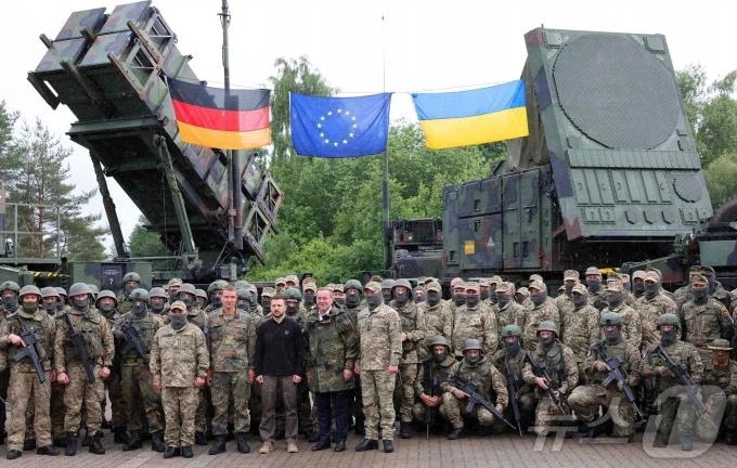 이쯤에서 돌아보는 젤렌스키_7.webp