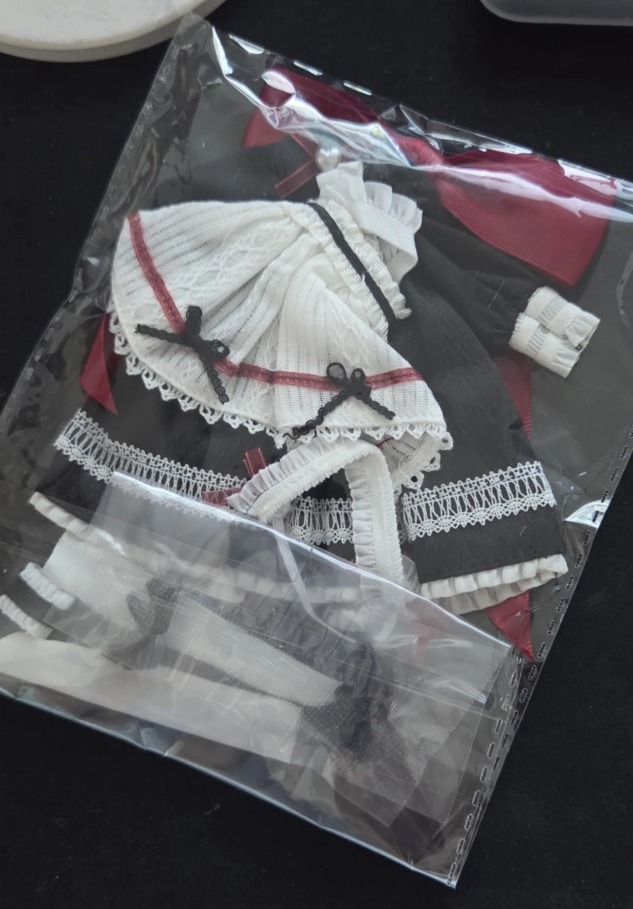 어휴 사내새끼가 인형놀이나 하고 꼬츄나 떼라 ㅋㅋ_2.webp