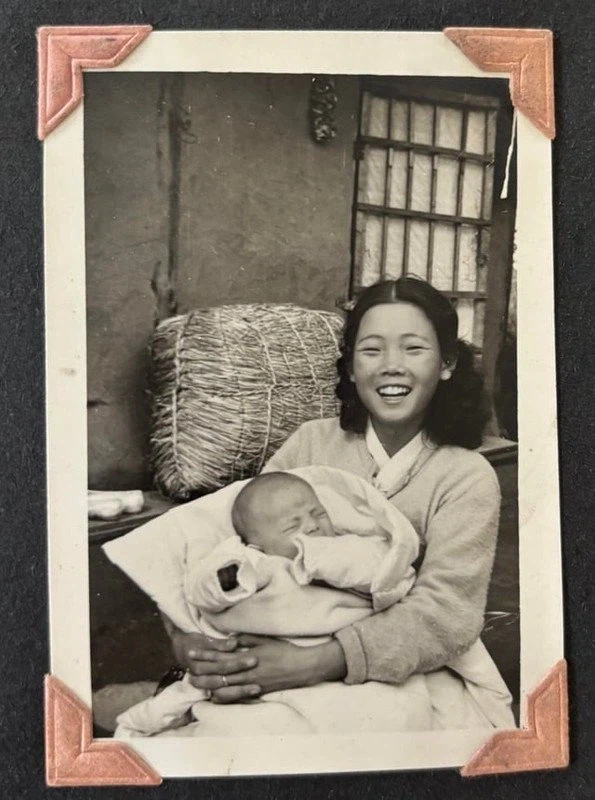 그냥 평범한 한미 커플 사진 jpg._6.webp