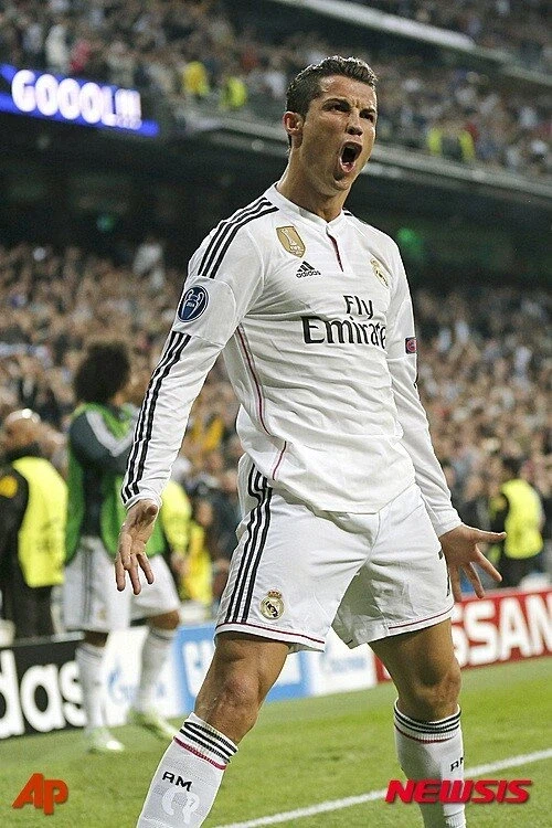 친구 와이프가 임신했다고 한턱 쏜대_1.webp