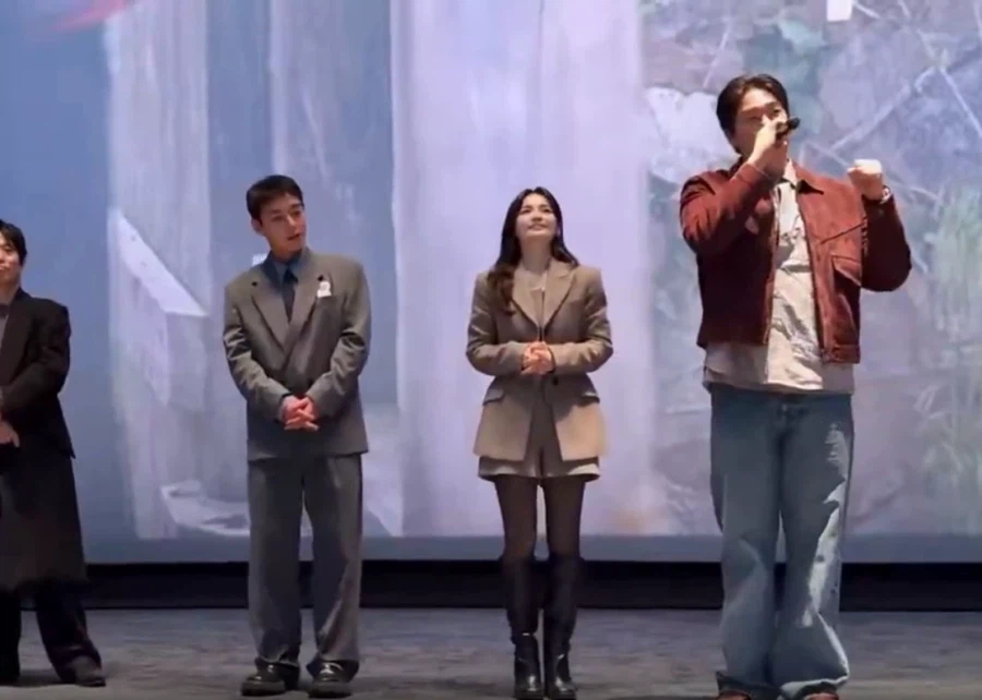 유지태 덩치 왤케 합성같지_2.webp