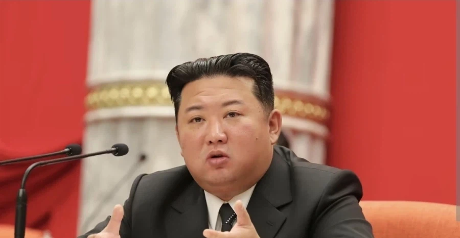 정떡 풀려고 북으로 가는데_1.webp