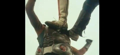 가면라이더) 후배 강화 특훈을 도와주는 선배님들.jpg_20.webp