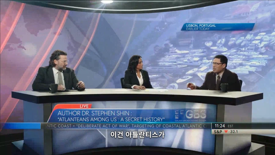 DC) 세계관 특성을 생각하면 어이없는 장면_1.webp