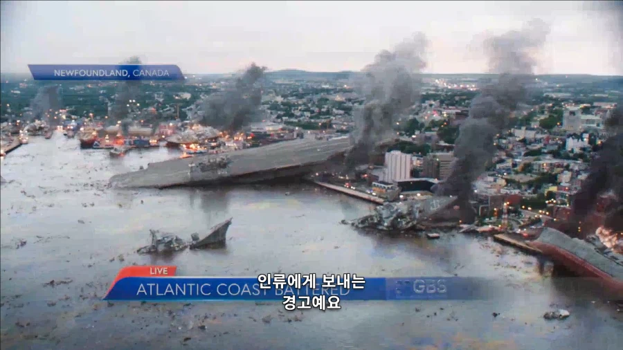 DC) 세계관 특성을 생각하면 어이없는 장면_2.webp