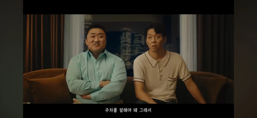 둘이 열살 차이_1.webp