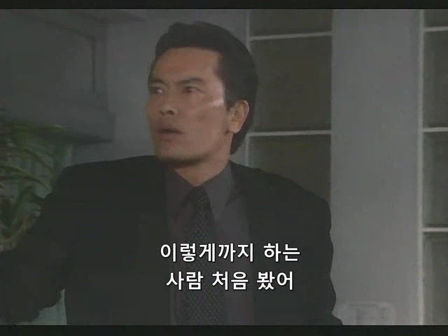 이혼한 마누라한테 위자료 뜯기던 정신과 의사의 최후_31.webp