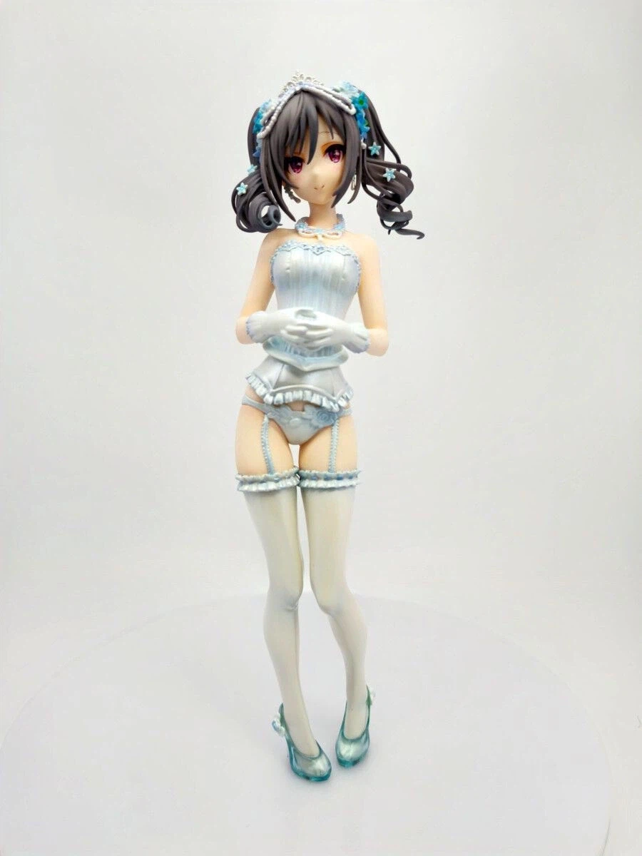 피규어 발판이 너무커서 주문제작했다_2.webp