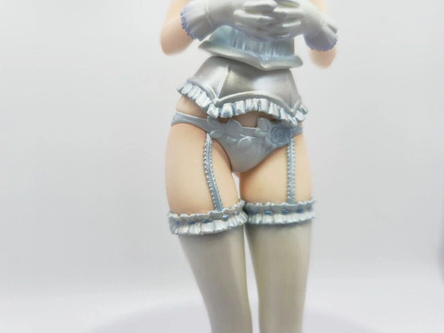 피규어 발판이 너무커서 주문제작했다_3.webp