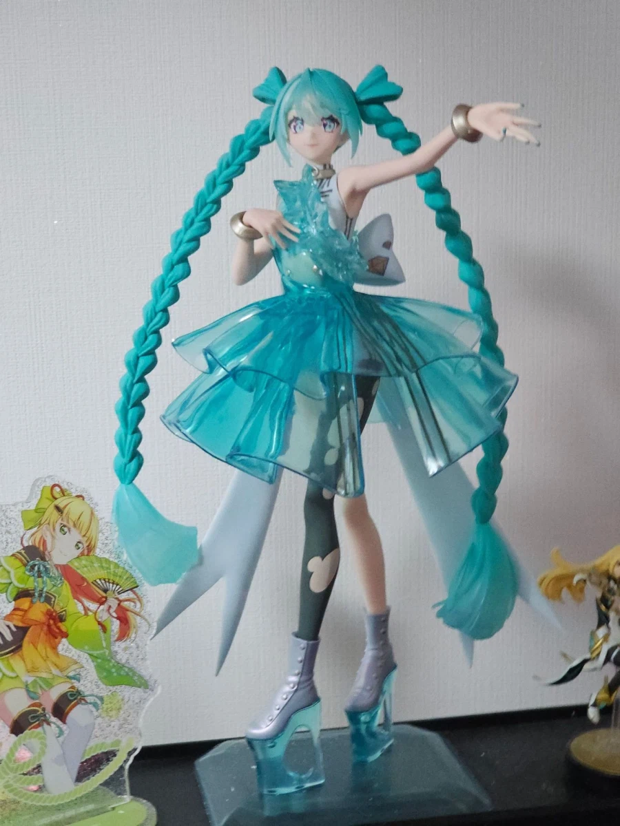 피규어 발판이 너무커서 주문제작했다_4.webp