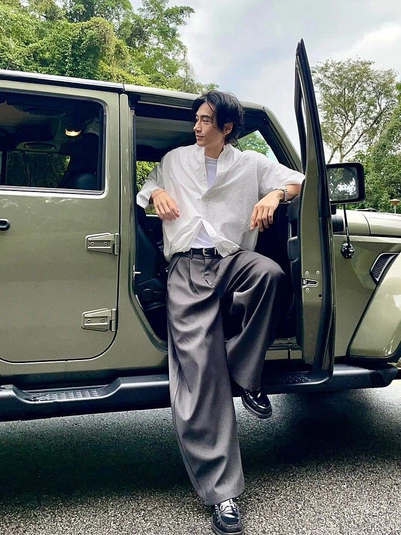 60살 먹었다는 싱가폴 모델 아저씨...jpg_4.webp