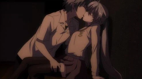 (아무 말 없이 슬그머니 근1친짤을 올리다)_1.webp