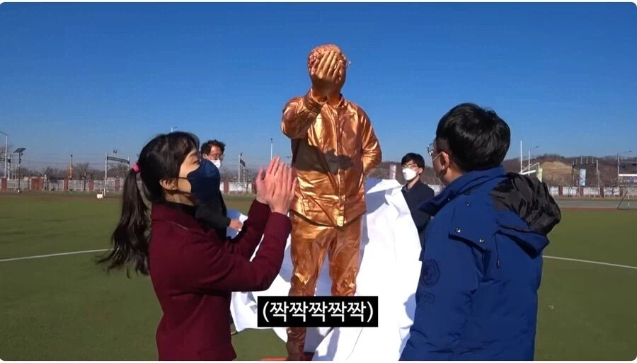 의외로 충주맨이 가지고 있는거_3.webp