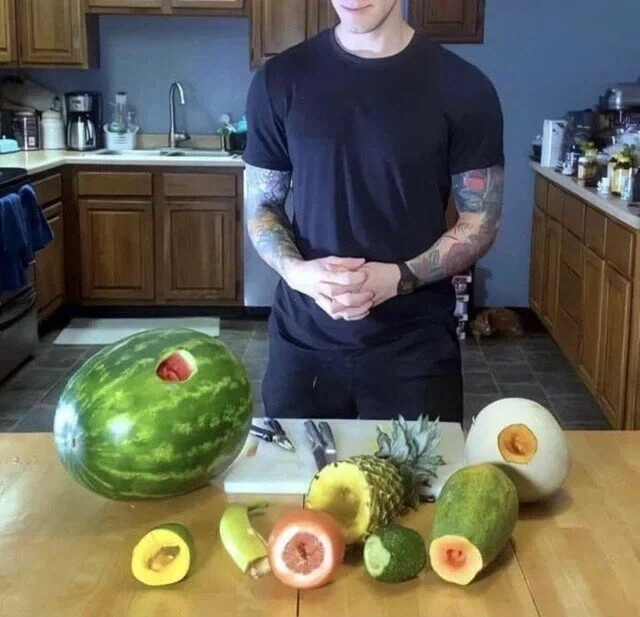 박빙의 승부를 보여주는 채소vs과일 리뷰 유튜버들 jpg._2.webp