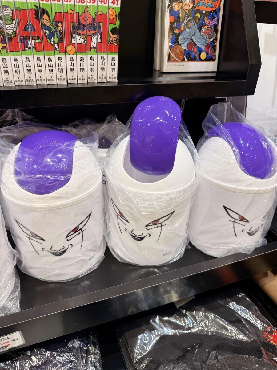 흔한 쓰레기통 ㅋㅋㅋㅋㅋ_1.webp