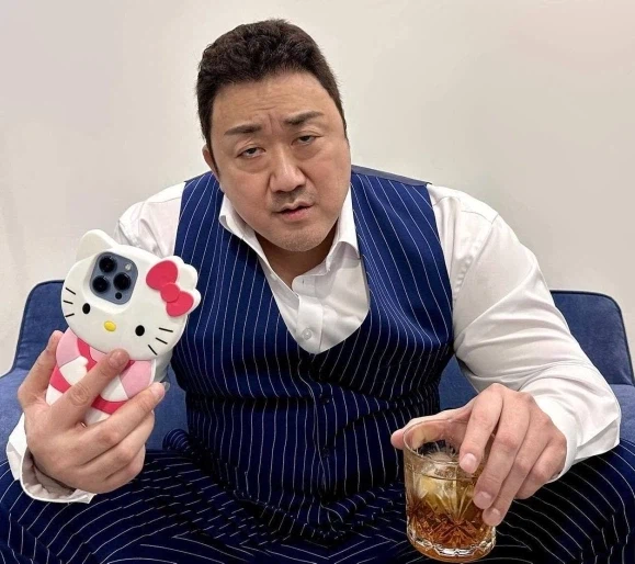 마동석은 헬로키티 좋아한다고 함_1.webp