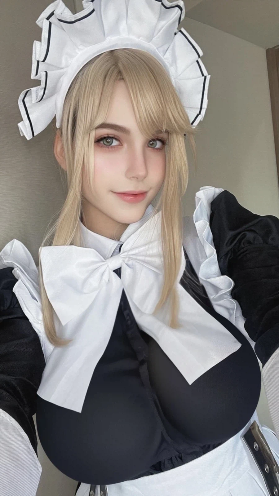 코스어 팔척 눈나.webp_7.webp