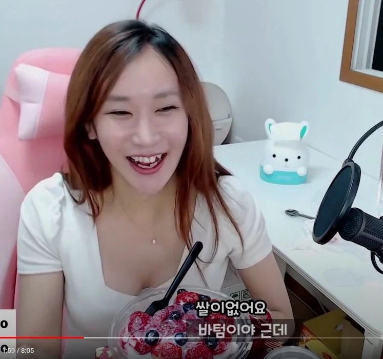 어질어질 FTM 게이의 세계 JPG_4.webp