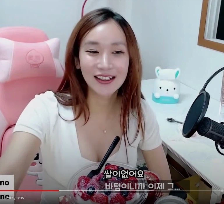 어질어질 FTM 게이의 세계 JPG_8.webp