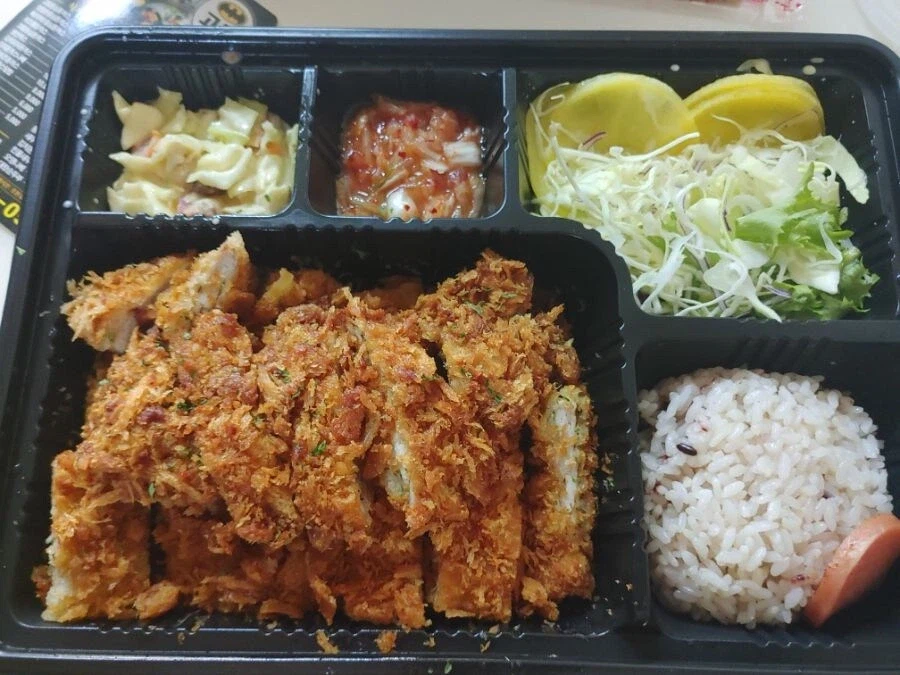 우리동네 돈까스집 이름_2.webp