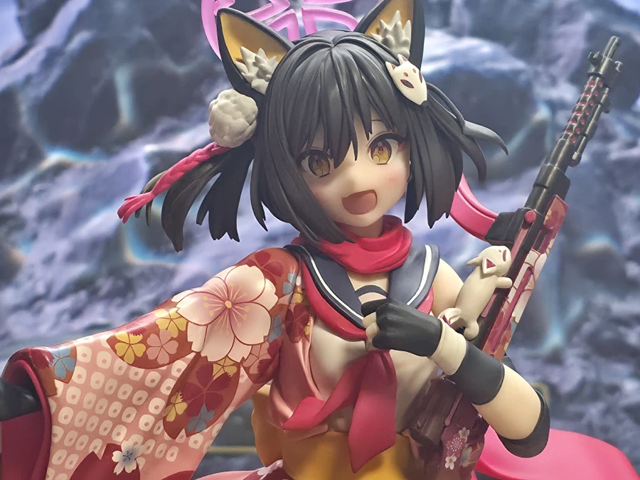 여우같은 년들 피규어 뜯었다_17.webp