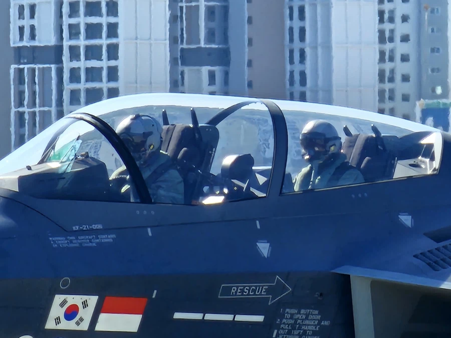 에어쇼에 가면 볼 수 있는거_2.webp