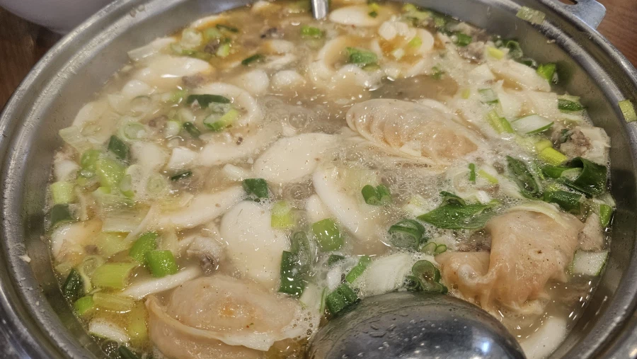 나이먹고 친구가 없으면 이게 젤 힘드네_8.webp