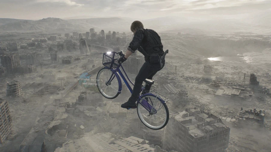 폐허가 된 라쿤 시티에 등장한 친환경 교통수단_2.webp