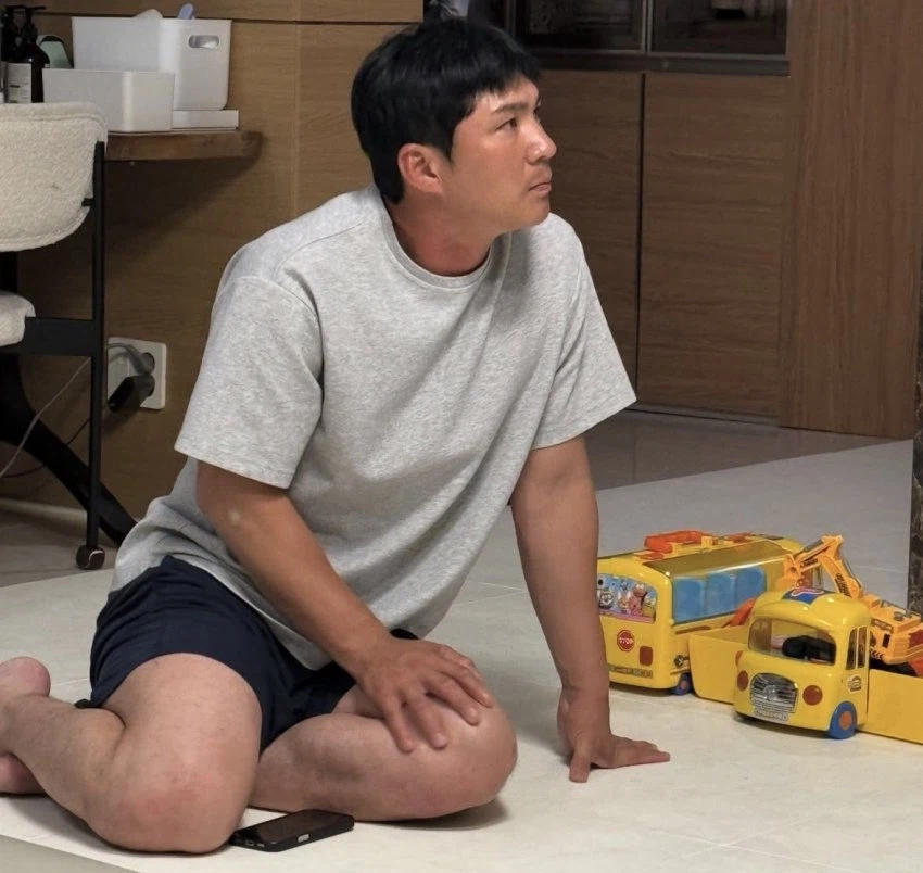 WBC 집관중이던 야구선수_1.webp