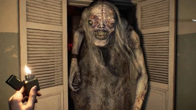 바이오하자드) 다음 중, 처음 봤을 때 가장 끔찍했던 몬스터는?_4.webp