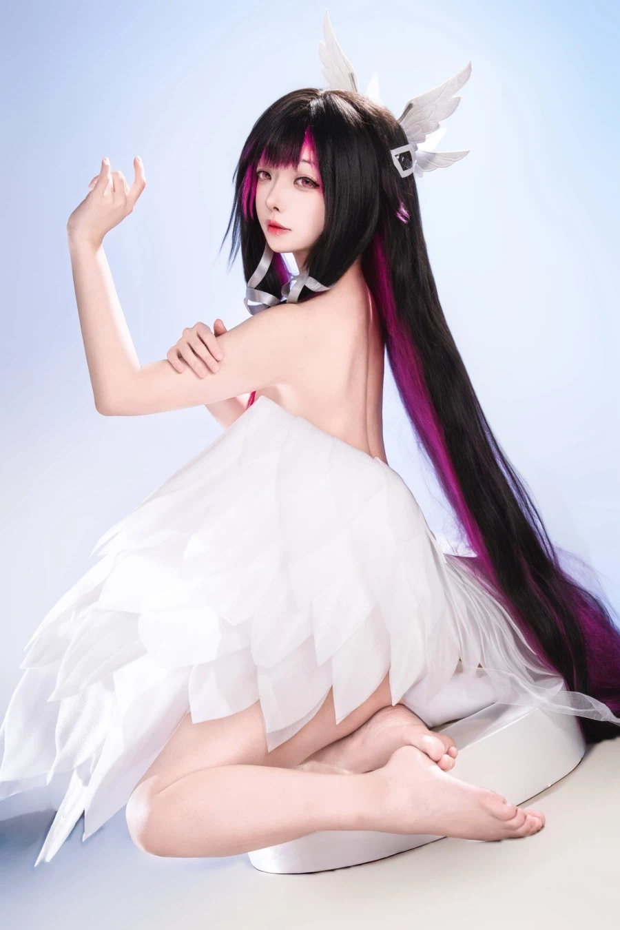 원신 맨다리가 예쁜 콜롬비나 코스프레 모음_3.webp