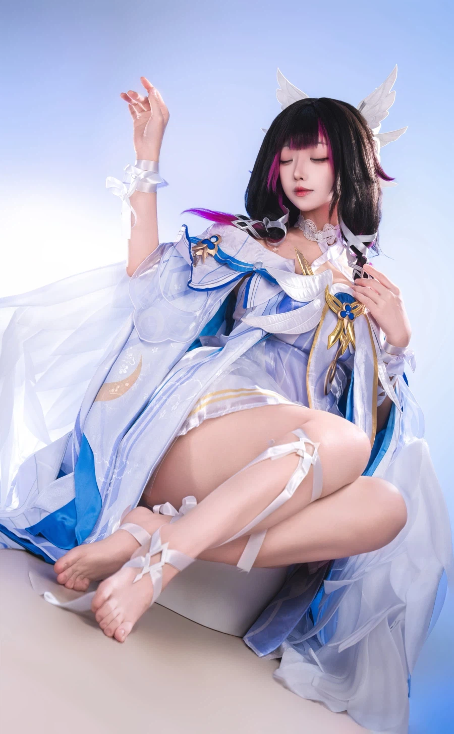 원신 맨다리가 예쁜 콜롬비나 코스프레 모음_4.webp