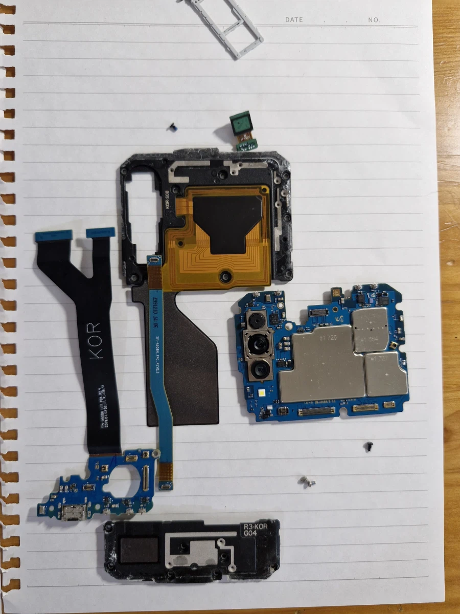 삼성 폰 특_2.webp