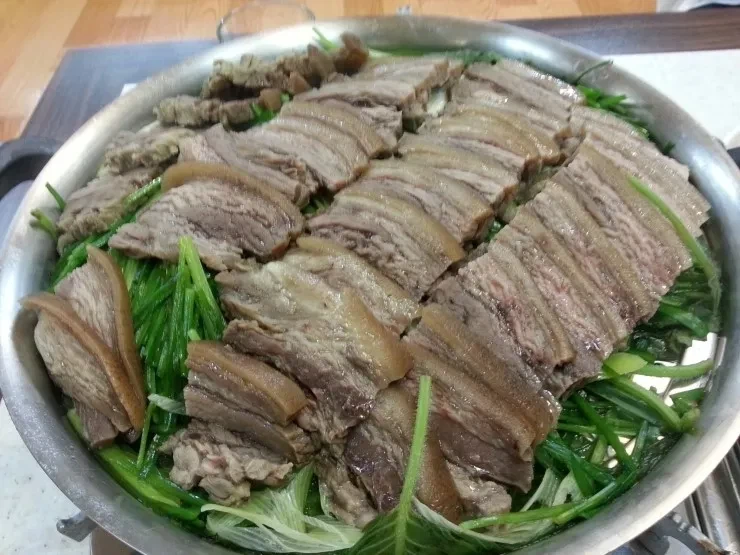 미국식 보신탕의 비밀_2.webp