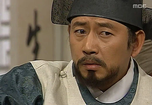 연애횟수가 많다고 굳이 떠벌리거나 전남친 전여친 얘기 자주하는 애들 볼때 표정_1.webp